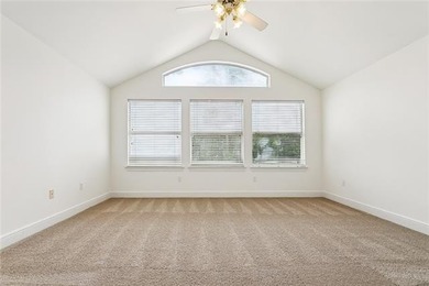Beautifully maintained home featuring rich hardwood flooring - photo 28
