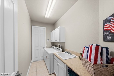 This Turnkey Pool home is move in ready with tons of upgrades - photo 29