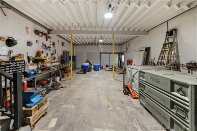 Exceptional commercial opportunity with outstanding visibility - photo 36