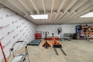 Exceptional commercial opportunity with outstanding visibility - photo 40