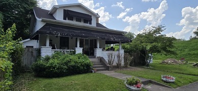 Ohio River Home For Sale in Ironton Ohio