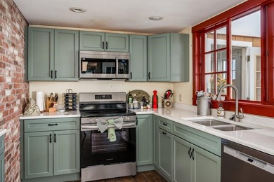 Oh the Views! Perfectly sited, this Quintessential 1780 Colonial - photo 9