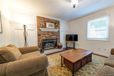 Amazing Huntington Village home perfect for large or extended - photo 21