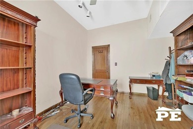 Incredible Investment Opportunity - Mixed Use Building for sale - photo 8