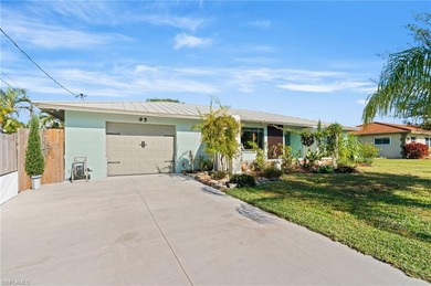 Caloosahatchee River Home For Sale in North Fort Myers Florida