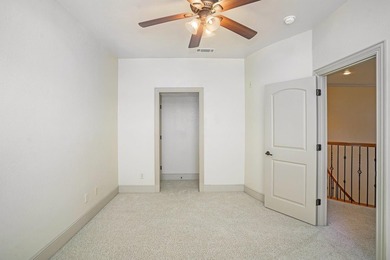 Welcome to 7713 Lakeview Circle, where incredible value meets - photo 27