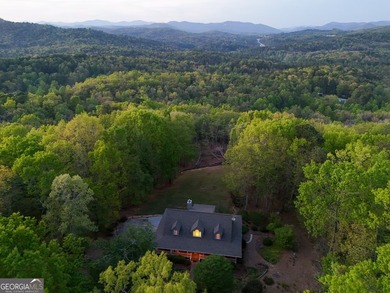 Private Mountain Sanctuary in Desirable Lakemont Highlands - photo 4