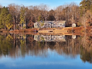 Lake Home For Sale in Ruther Glen, Virginia