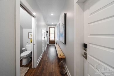 You'll love this charming 2019 townhouse-bright, comfortable - photo 8