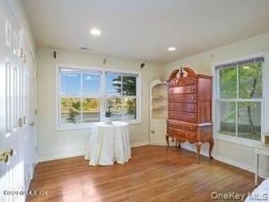 On sought-after Belle Haven peninsula near town, this 2008 - photo 3