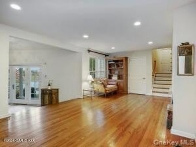 On sought-after Belle Haven peninsula near town, this 2008 - photo 4