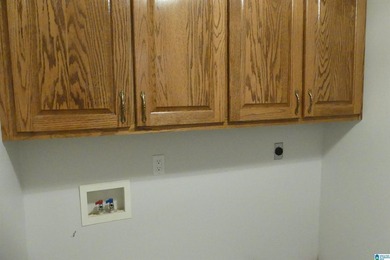 This is a spacious home with 13.55 acres with unlimited rental - photo 17