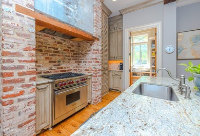 Located in Reunion, one of Madison's most established