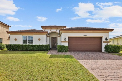 Lake Home For Sale in Port Saint Lucie, Florida