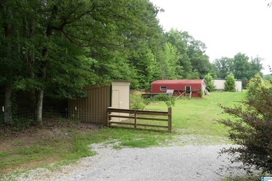 This is a spacious home with 13.55 acres with unlimited rental - photo 42