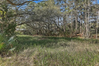 Tucked away on a quiet cul-de-sac, this beautifully renovated - photo 42