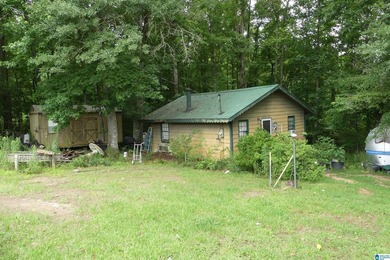 This is a spacious home with 13.55 acres with unlimited rental - photo 48