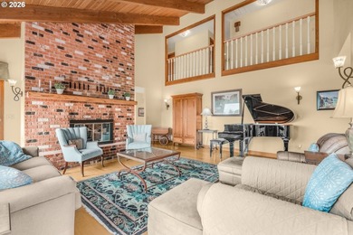 Quality craftsmanship and thoughtful design come together in - photo 9