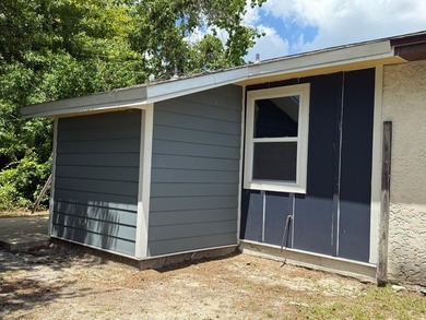 Investor Special! This partially renovated gem in Panama City is - photo 7
