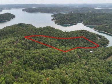 Lake Acreage For Sale in Eureka Springs, Arkansas