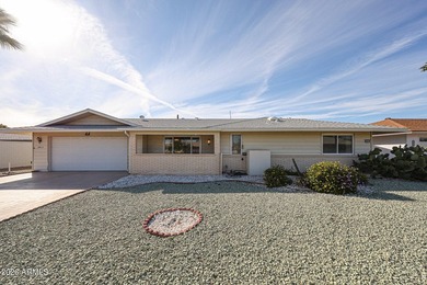 Looking to enjoy a Sun City Lifestyle? This is a well maintained - photo 1