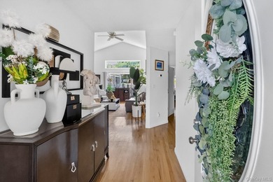 Welcome to this beautifully maintained Post-Modern ranch - photo 14