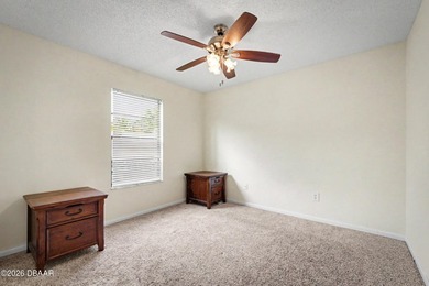 Beautifully updated 3bd, 2ba residence w/ a 2-car garage - photo 17