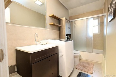 This larger-than-average corner residence offers outstanding - photo 19