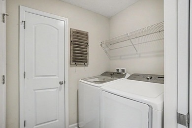 Welcome to the Seawinds Estates community! This 3 bedroom, 2 - photo 22