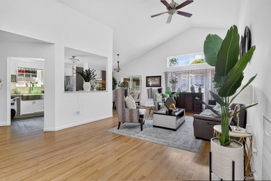 Welcome to this beautifully maintained Post-Modern ranch - photo 33