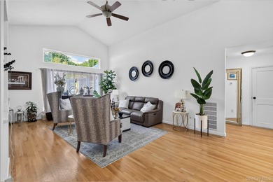Welcome to this beautifully maintained Post-Modern ranch - photo 34