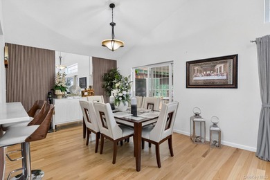 Welcome to this beautifully maintained Post-Modern ranch - photo 36