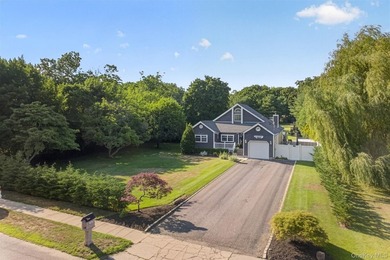 Welcome to this beautifully maintained Post-Modern ranch - photo 39