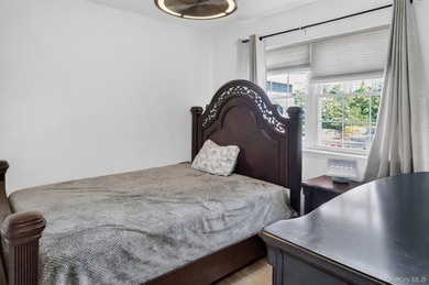 Welcome to this beautifully maintained Post-Modern ranch - photo 42