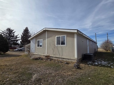 American Falls Lake Home Active Under Contract in Pocatello Idaho