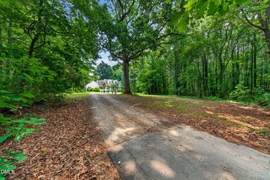 Enjoy the peace and quiet of country living on just over 4 acres - photo 4