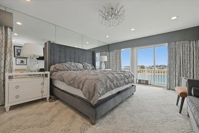 Experience breathtaking, million-dollar panoramic waterfront - photo 19