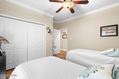 MOTIVATED SELLER! Bring All Offers. Vacant lot next door - photo 32