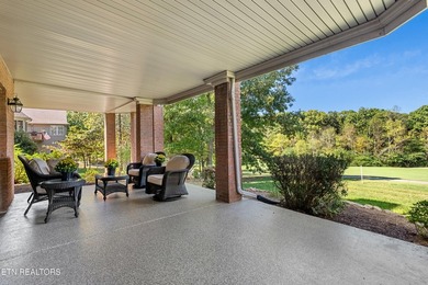 Welcome to your dream home, nestled on a stunning golf course - photo 38