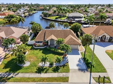 Cape Coral Lakes Area Home For Sale in Cape Coral Florida