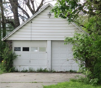 Discover this fantastic addition to your real estate portfolio - photo 5