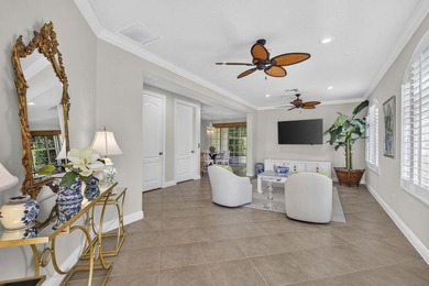 Nestled in the highly desirable Jupiter Country Club, this - photo 13