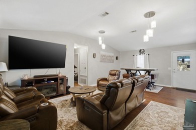MOTIVATED SELLER! Back on market through no fault of the owner - photo 4