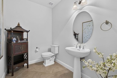 Nestled in the highly desirable Jupiter Country Club, this - photo 16
