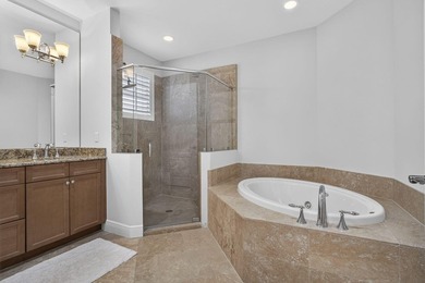 Nestled in the highly desirable Jupiter Country Club, this - photo 35