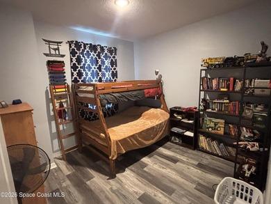 Enjoy the perfect blend of modern technology and peaceful - photo 9