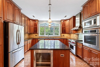 Welcome to your new home in the highly desirable Spring Hill - photo 11