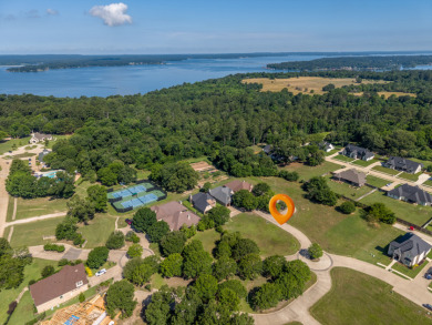 Stunning Garden Home Lot in Eagle's Bluff on Lake Palestine - photo 8