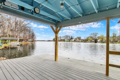 Spacious waterfront home with a total of 4 car garages! - photo 22