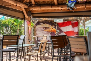 Direct Indian River waterfront restaurant and entertainment - photo 26